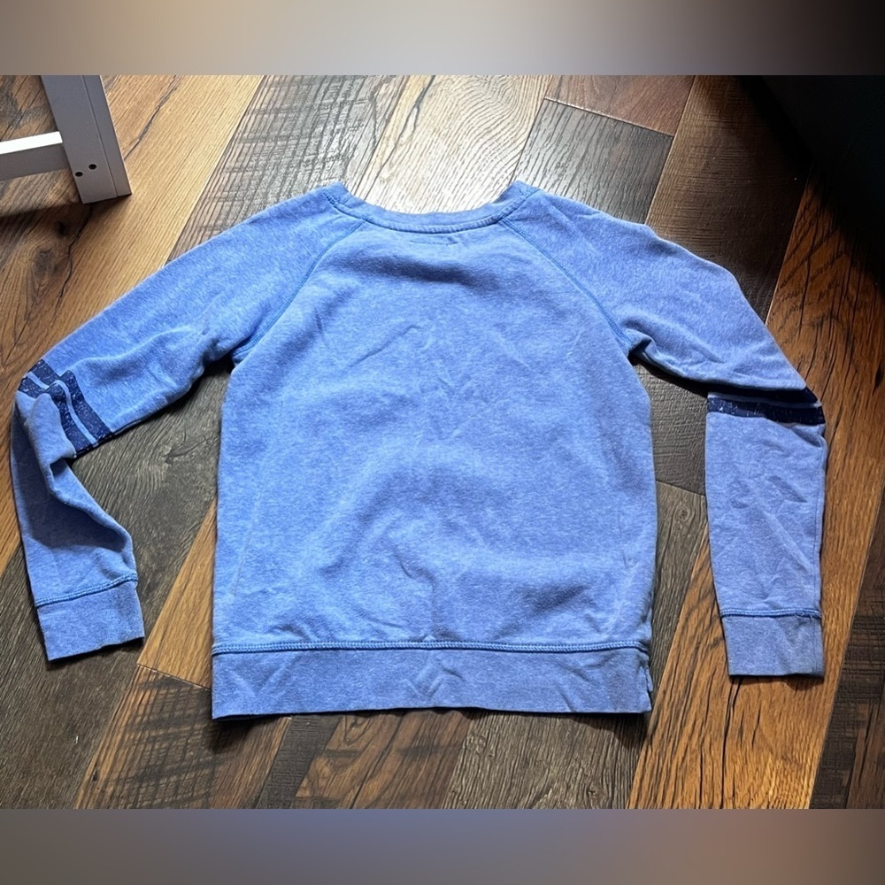American Eagle Sweatshirt​​​ - Picture 4 of 5